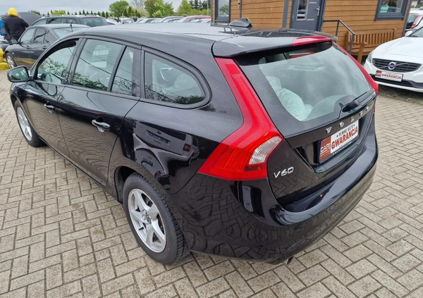 Volvo V60 cena 44900 przebieg: 207000, rok produkcji 2015 z Zduny małe 781